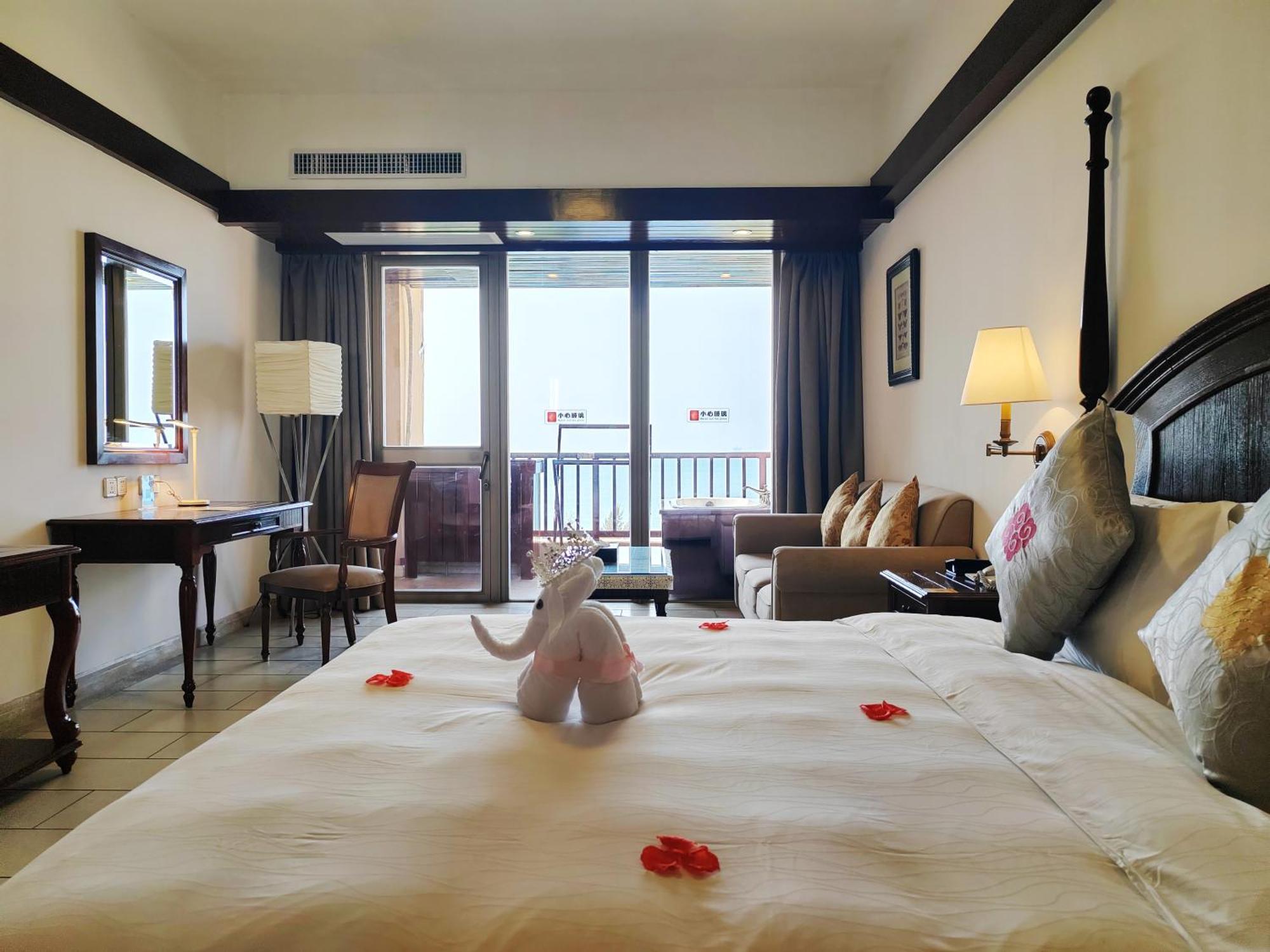 Timton Fuhe Hotel Sanya Buitenkant foto