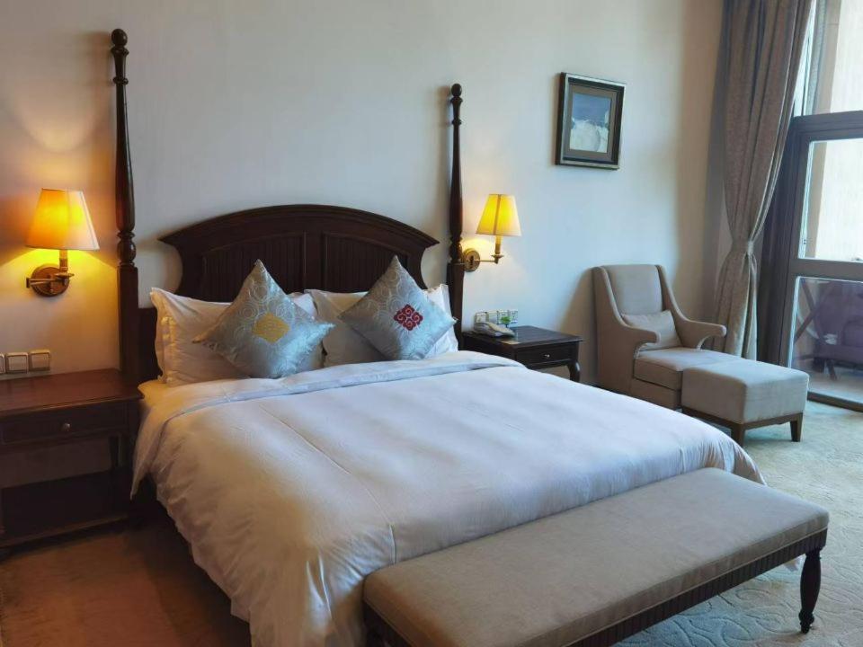 Timton Fuhe Hotel Sanya Buitenkant foto
