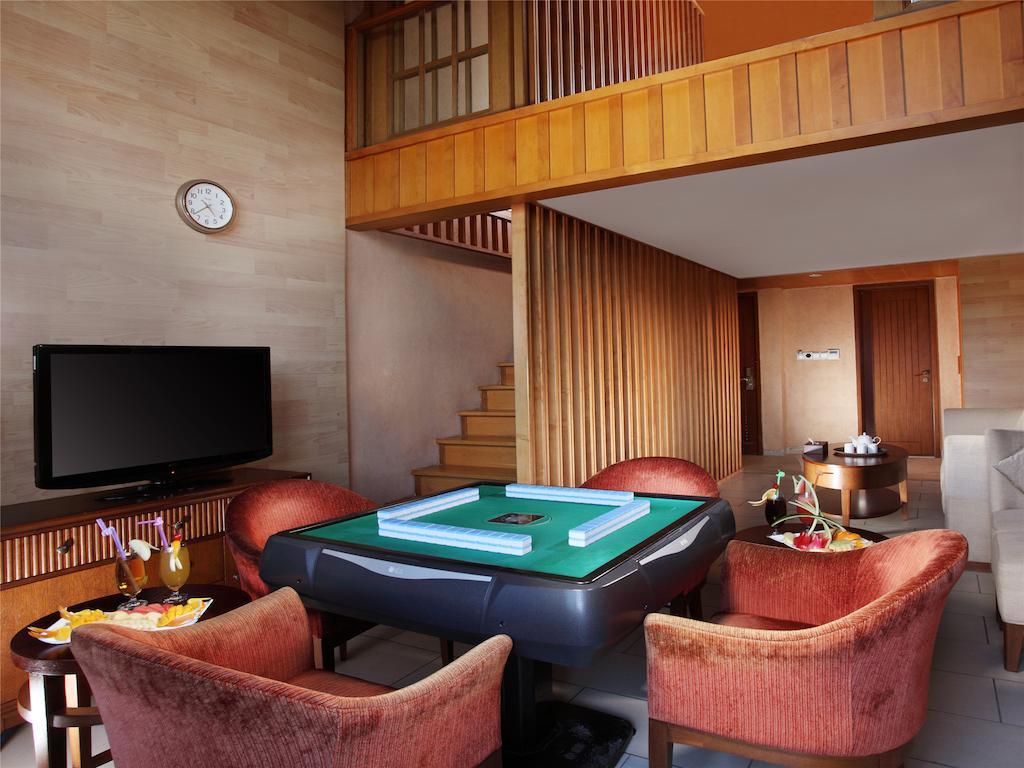 Timton Fuhe Hotel Sanya Buitenkant foto